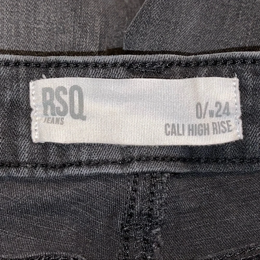 “RSQ” LADIES BUTTON UP CALI HI-RISE BLACK JEANS, SIZE 0 (24) - Picture 5 of 7